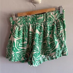 Cali 1850 Green Tropical Linen Blend Shorts Size S Elastic Waist Resort Summer